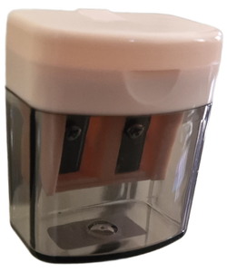 Sacapuntas con depósito. Doble filo